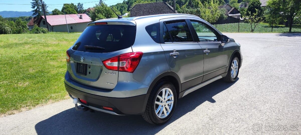 2019 Suzuki S-CROSS - 6