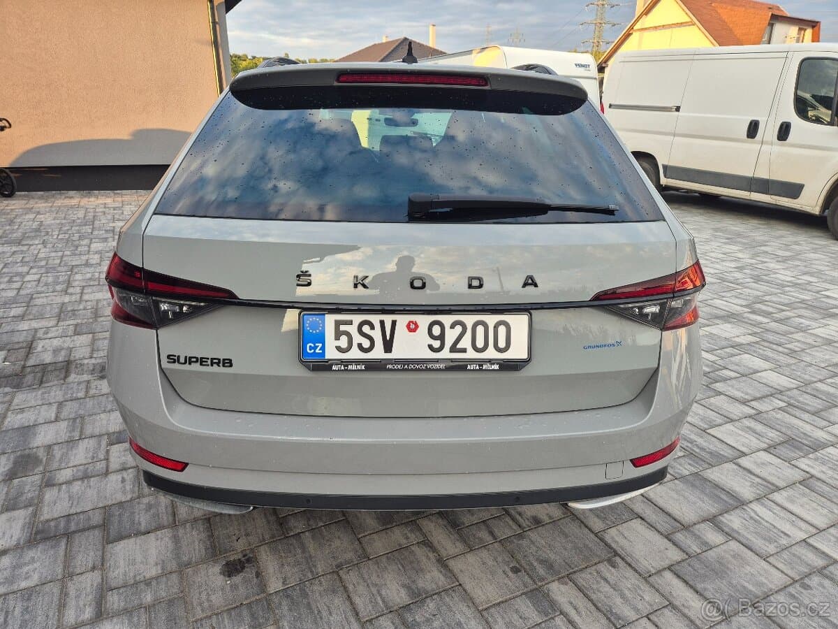 2022 Škoda SUPERB - 6