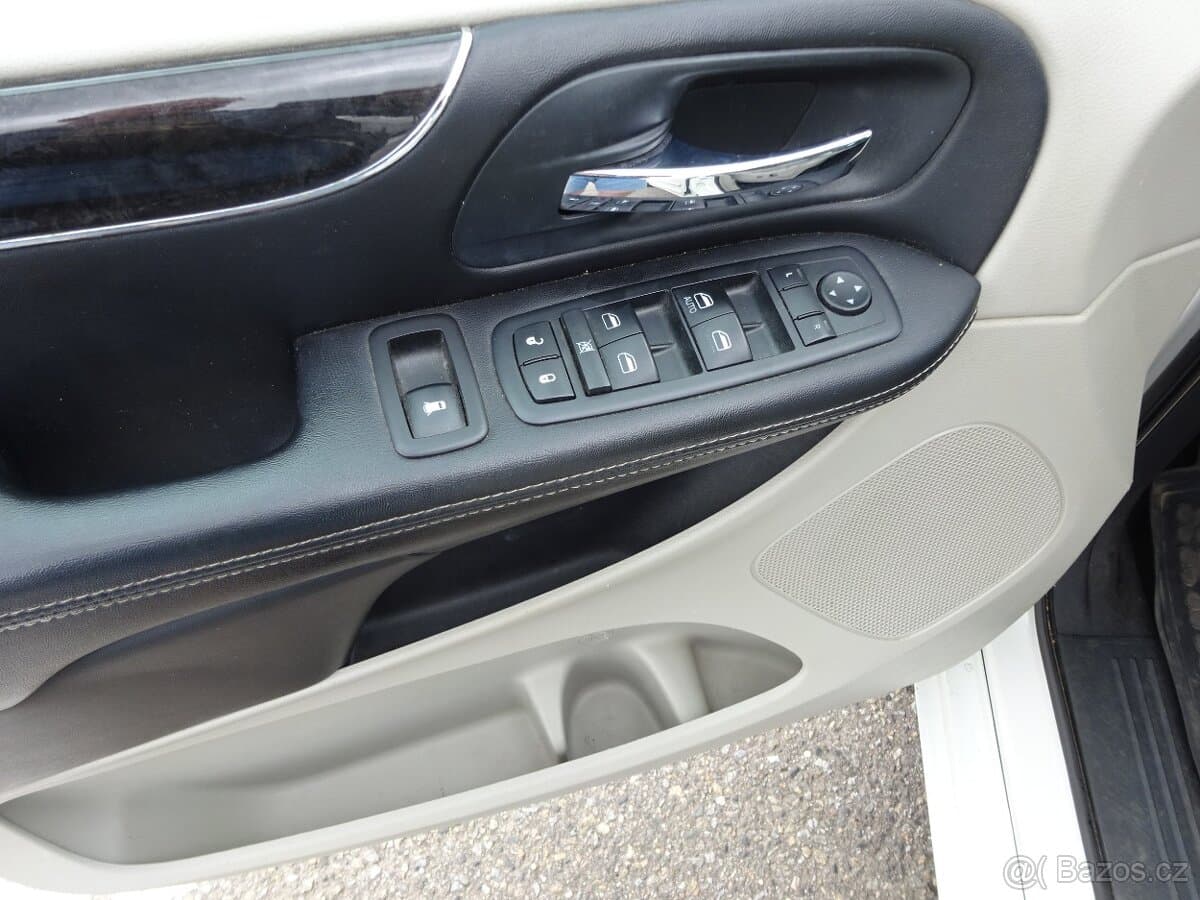 2013 Chrysler OSTATNÍ - 6