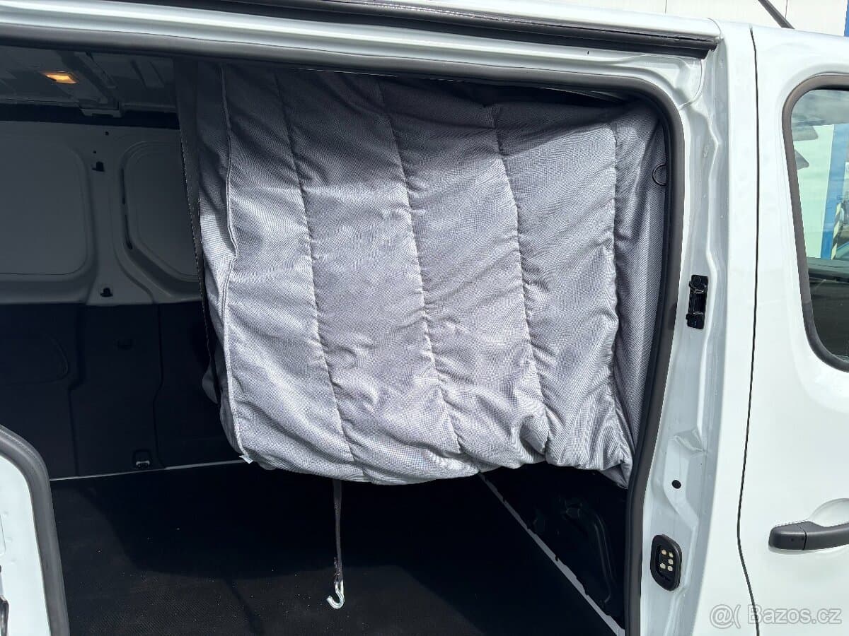 Renault TRAFIC - 6