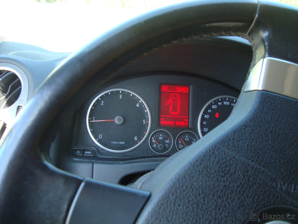 2008 Volkswagen TIGUAN - 6