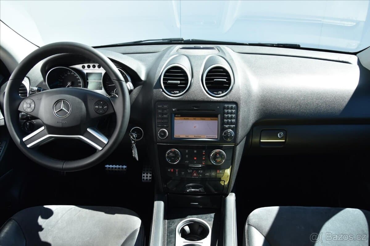 2010 Mercedes-Benz M-CLASS - 6