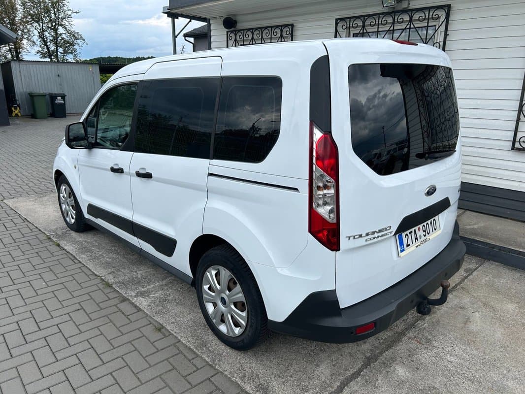 2015 Ford TOURNEO - 6