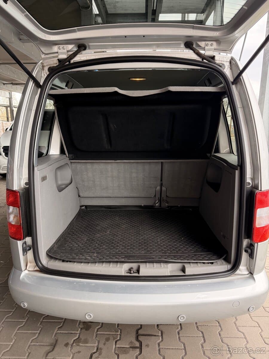 2010 Volkswagen CADDY - 6