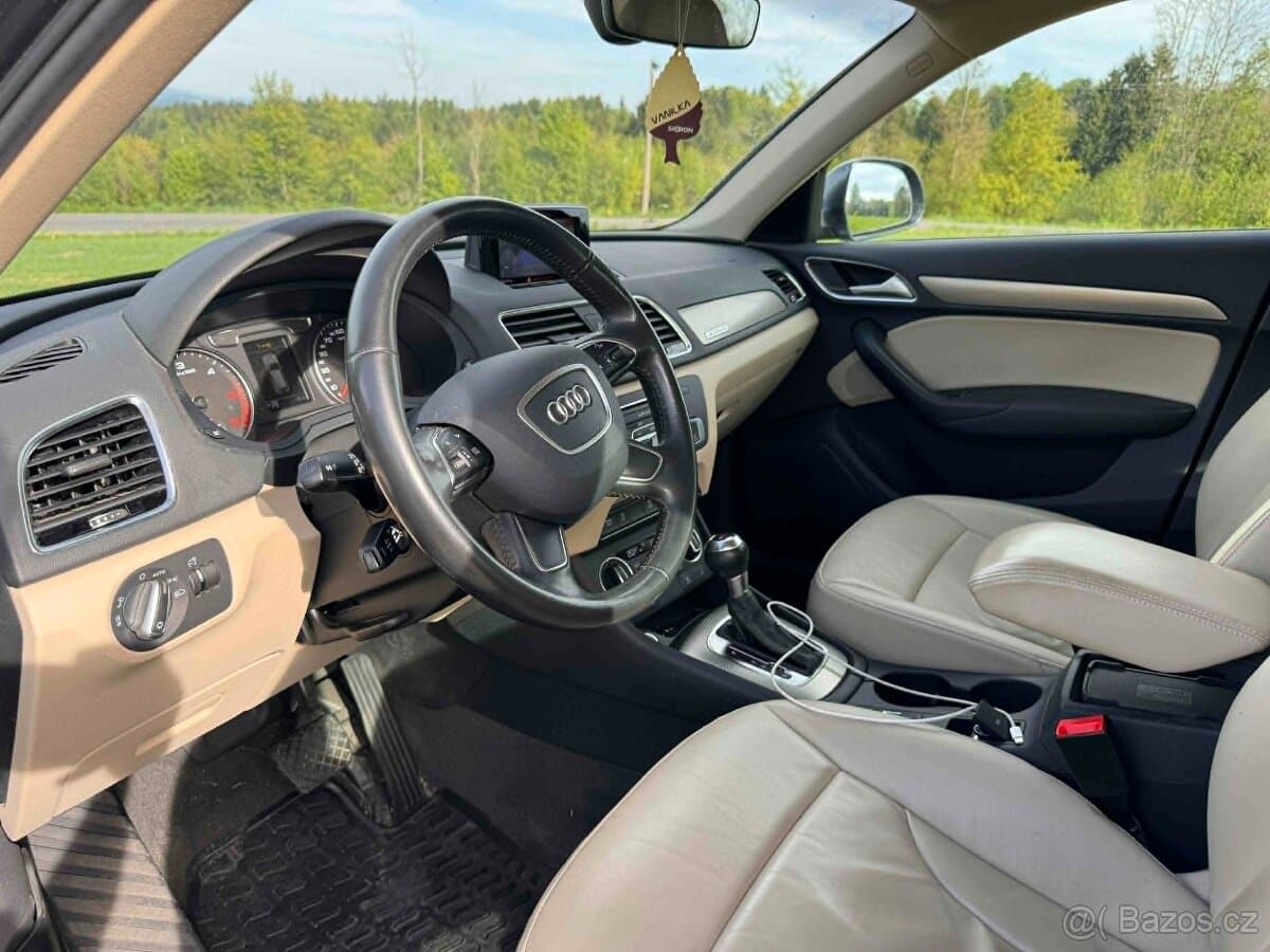 Audi Q3 - 6