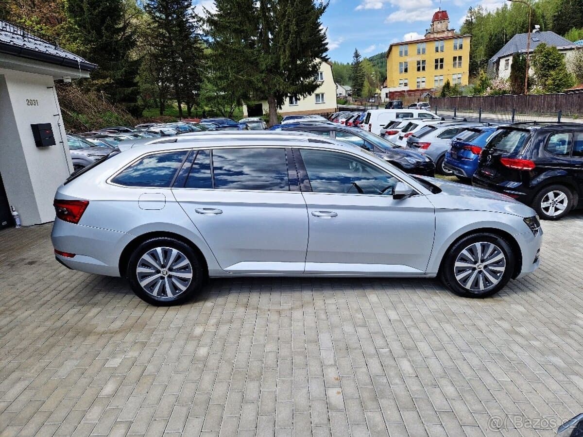 2021 Škoda SUPERB - 6