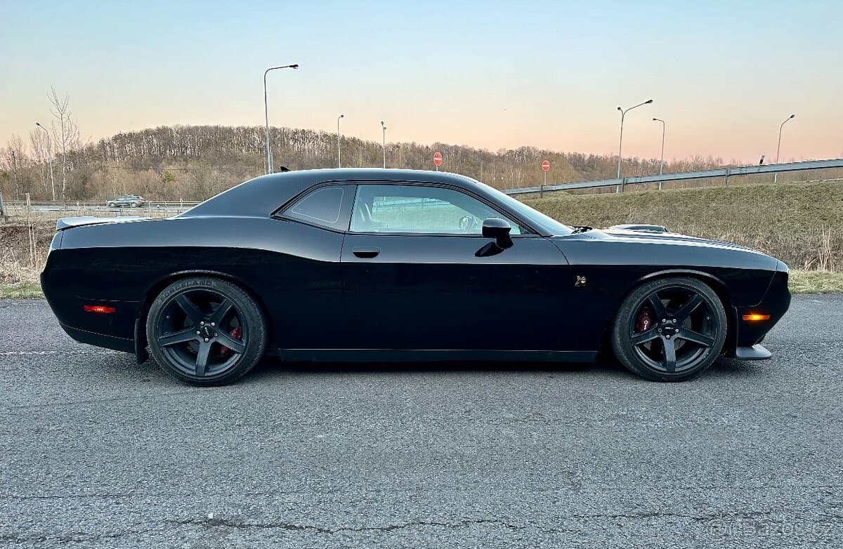 2015 Dodge CHALLENGER - 6