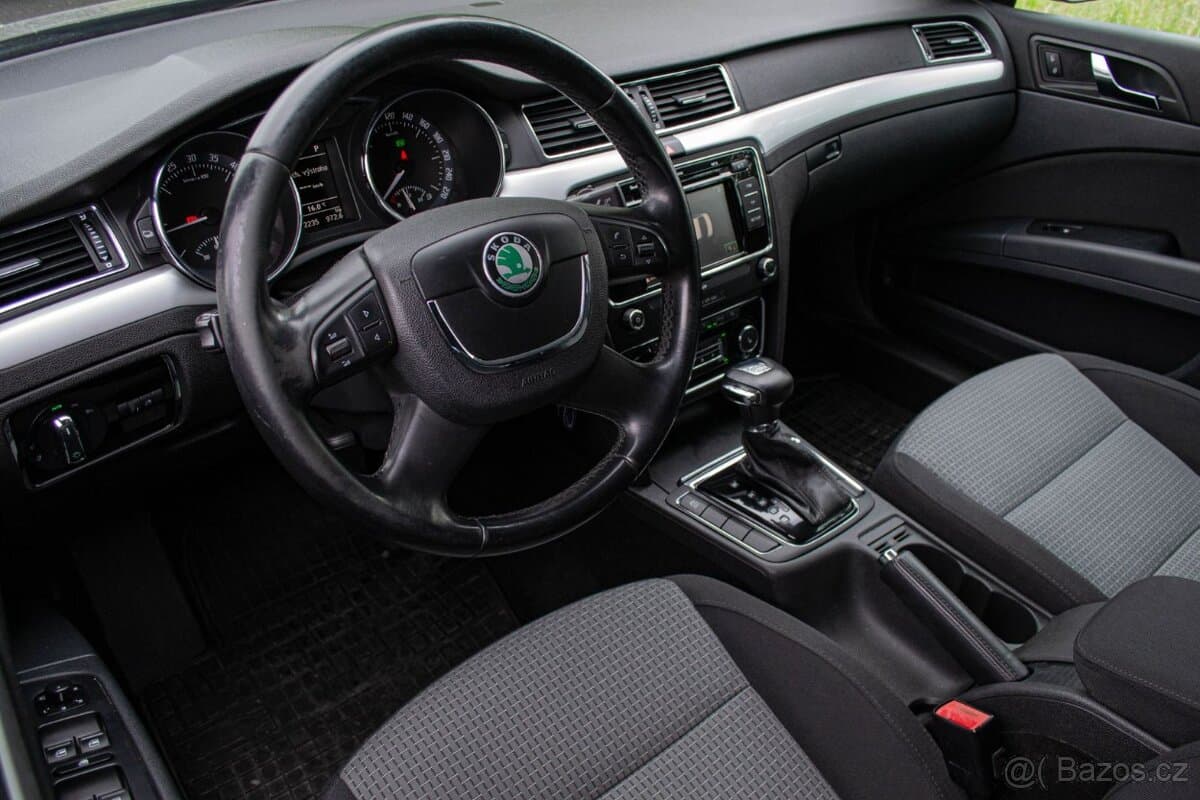 2011 Škoda SUPERB - 6