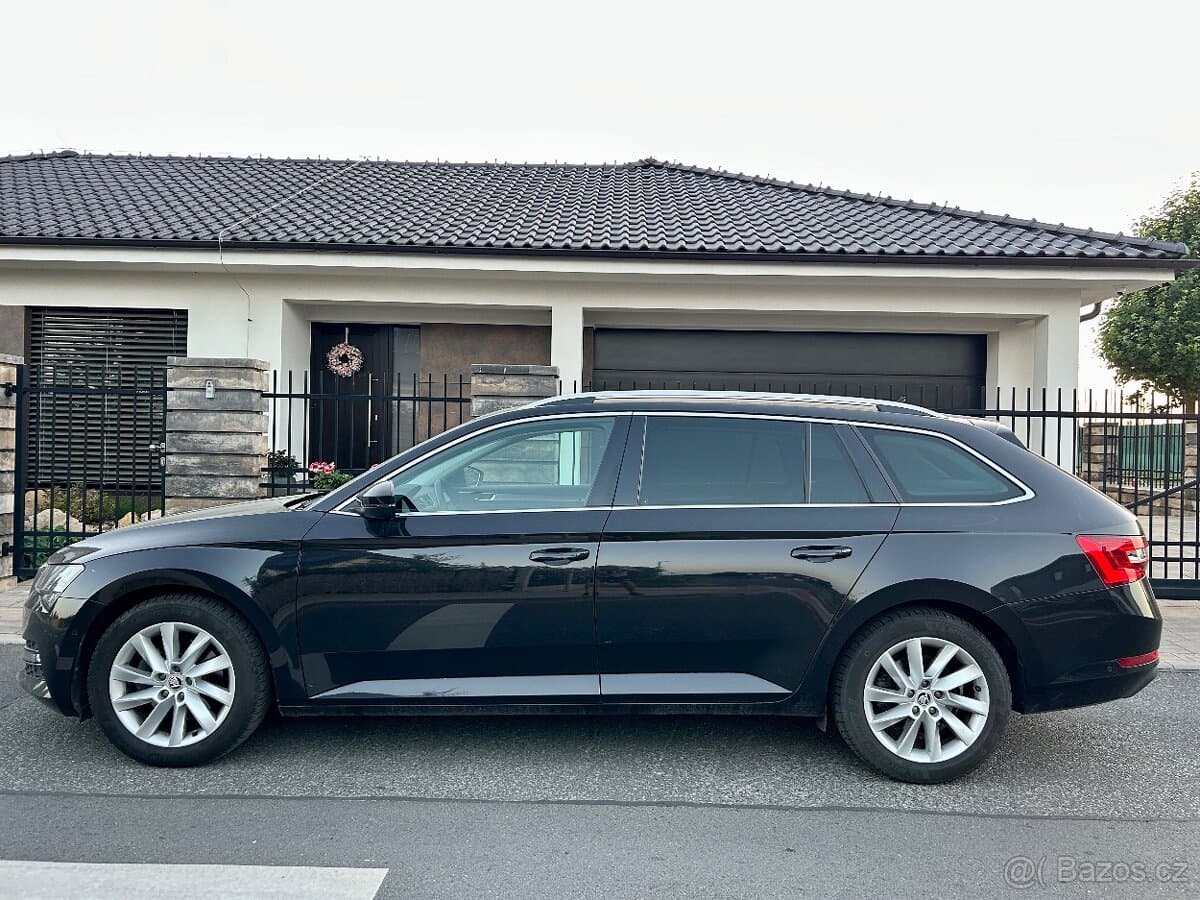 2020 Škoda SUPERB - 6