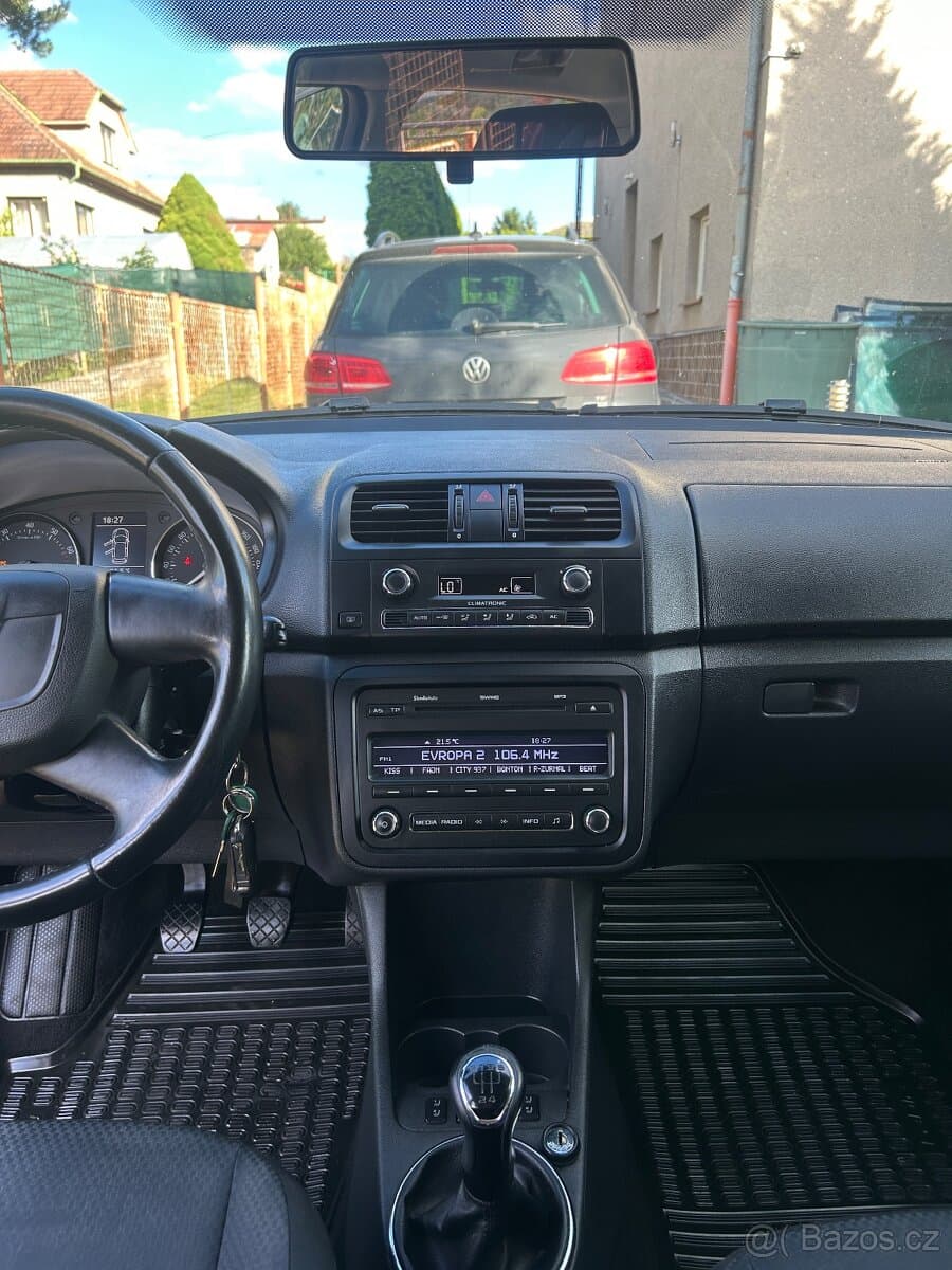 2011 Škoda FABIA - 6