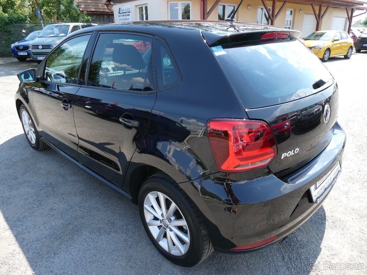 2015 Volkswagen POLO - 6