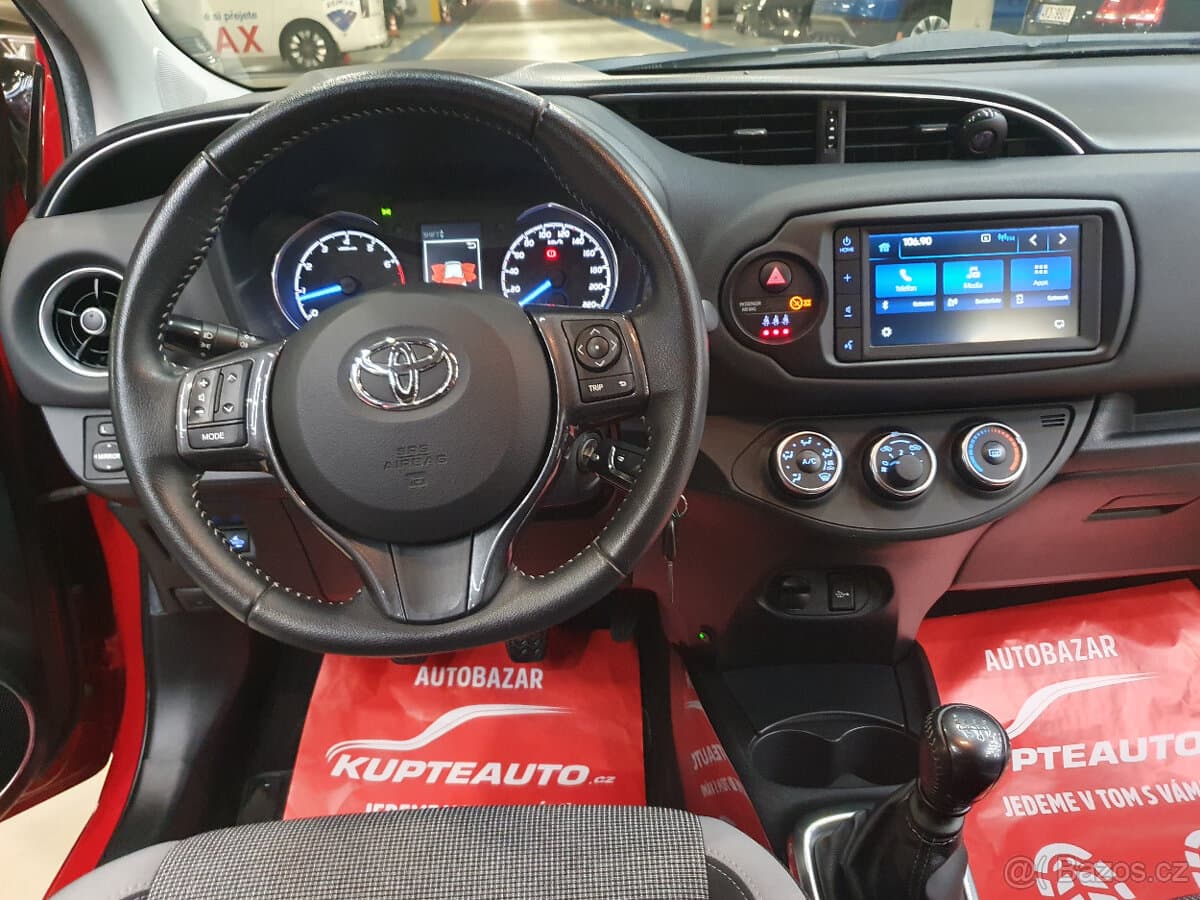 2020 Toyota YARIS - 6