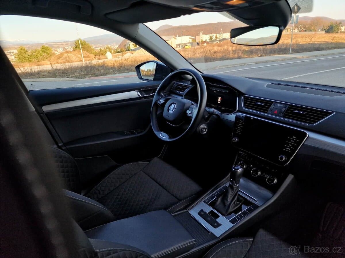 2022 Škoda SUPERB - 6