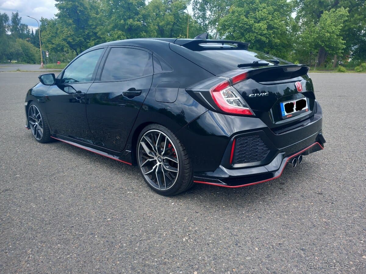 2017 Honda CIVIC - 6