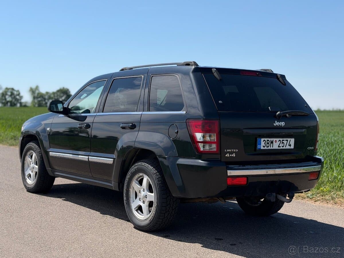2006 Jeep CHEROKEE - 6
