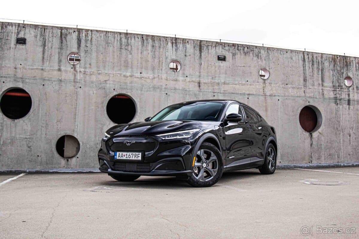 2021 Ford MUSTANG - 6