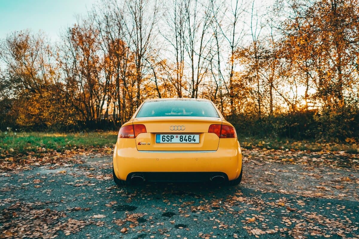 2006 Audi RS4 - 6