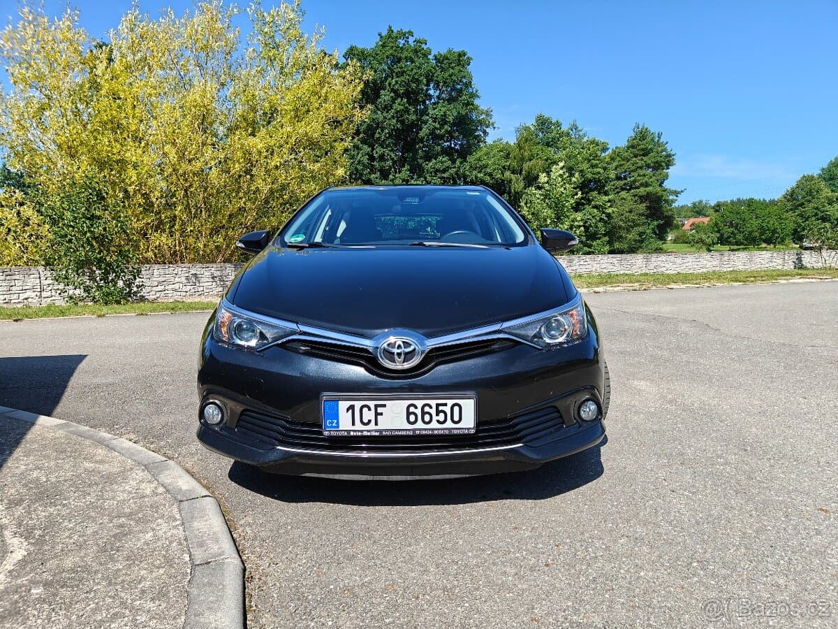 2018 Toyota AURIS - 6