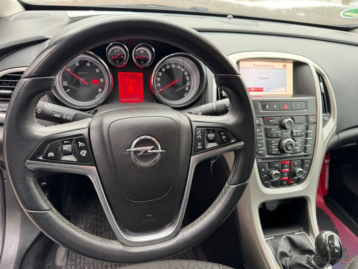2013 Opel ASTRA - 6