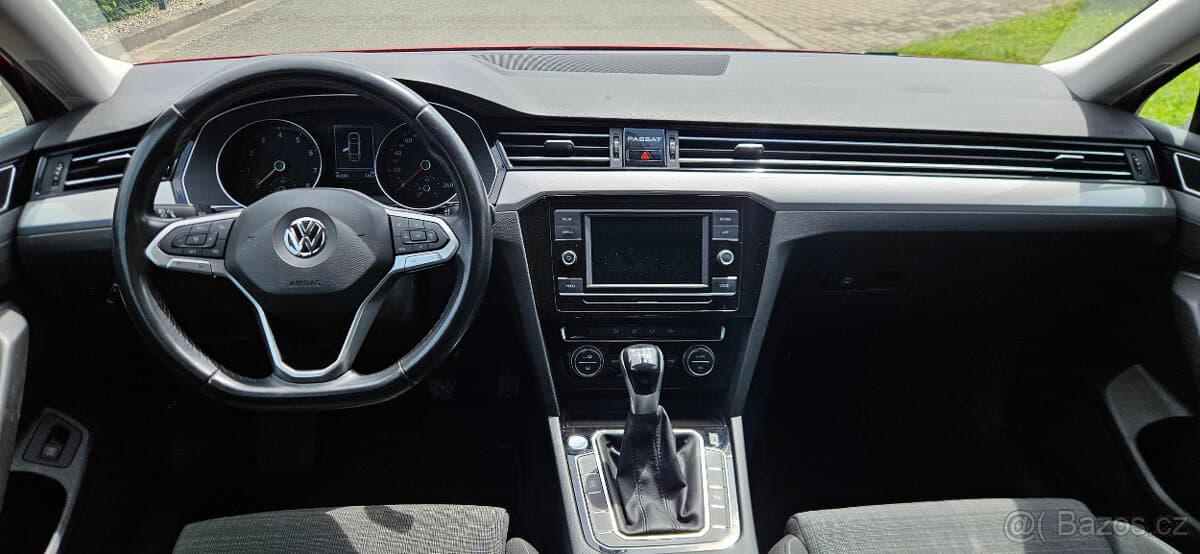 2020 Volkswagen PASSAT - 6