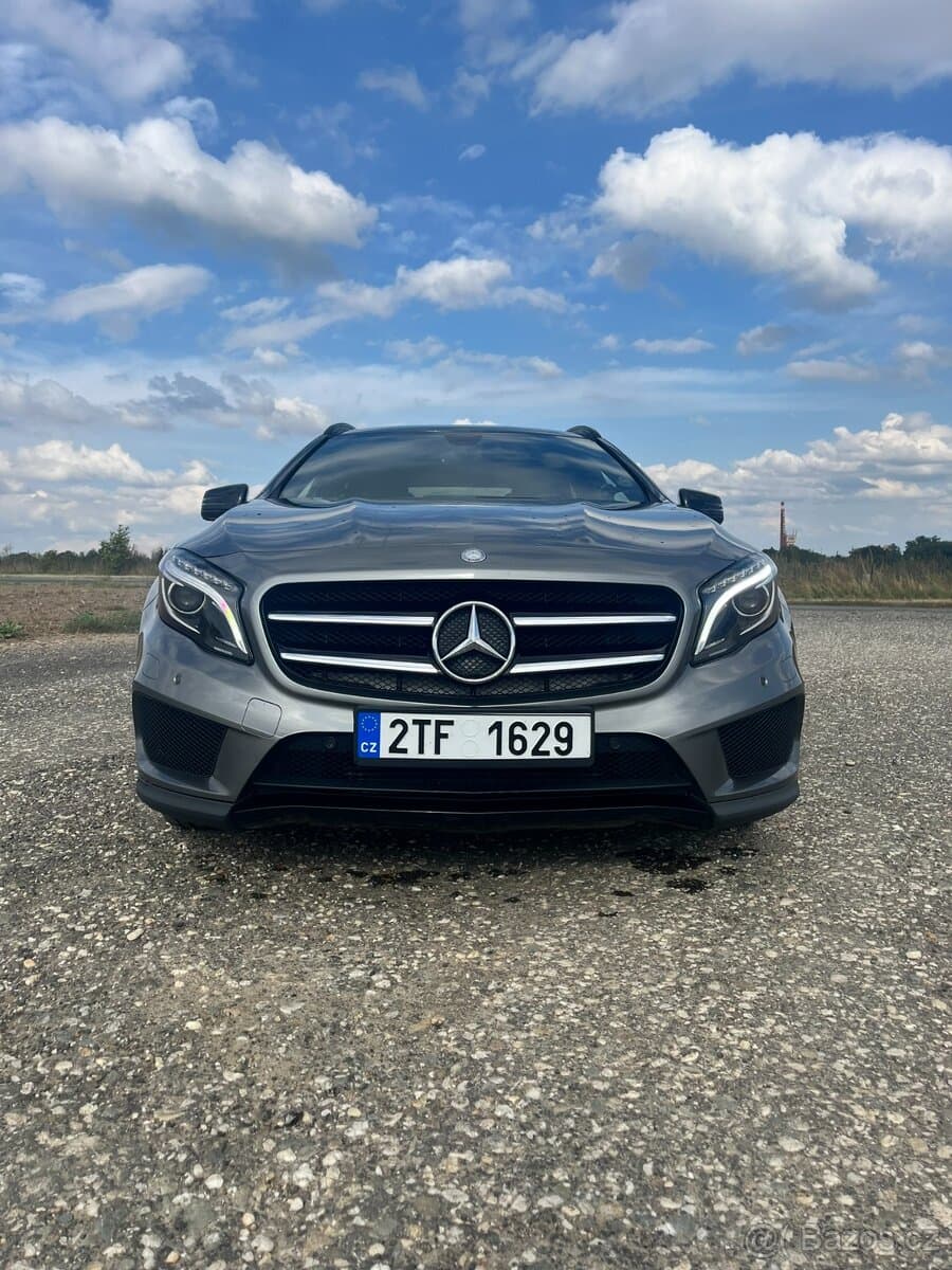 2016 Mercedes-Benz GLA - 6