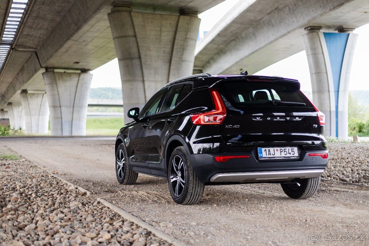 2021 Volvo XC40 - 6