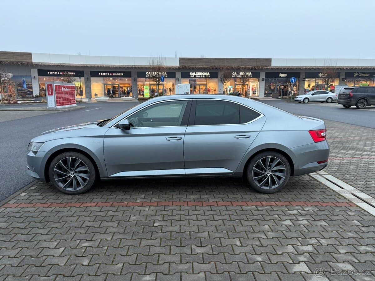 2015 Škoda SUPERB - 6