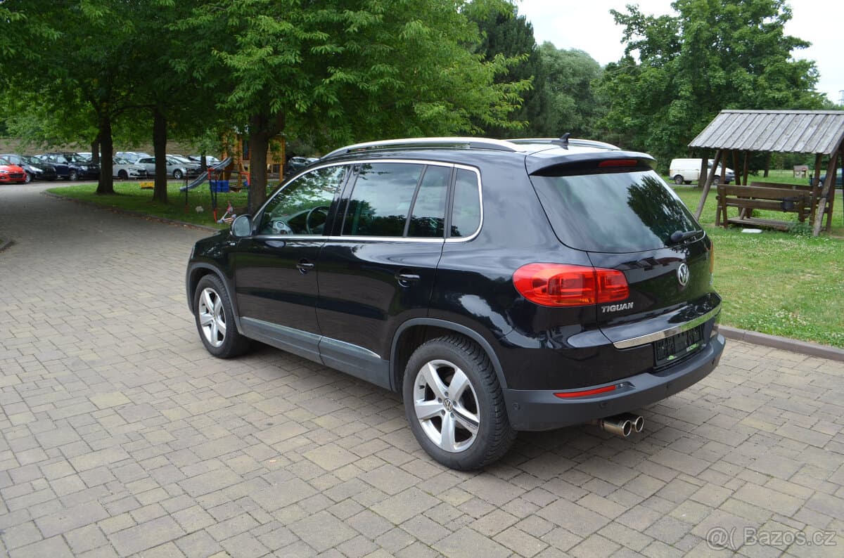 2015 Volkswagen TIGUAN - 6