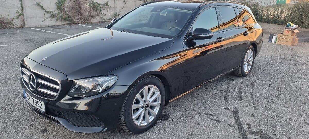2018 Mercedes-Benz E-CLASS - 6