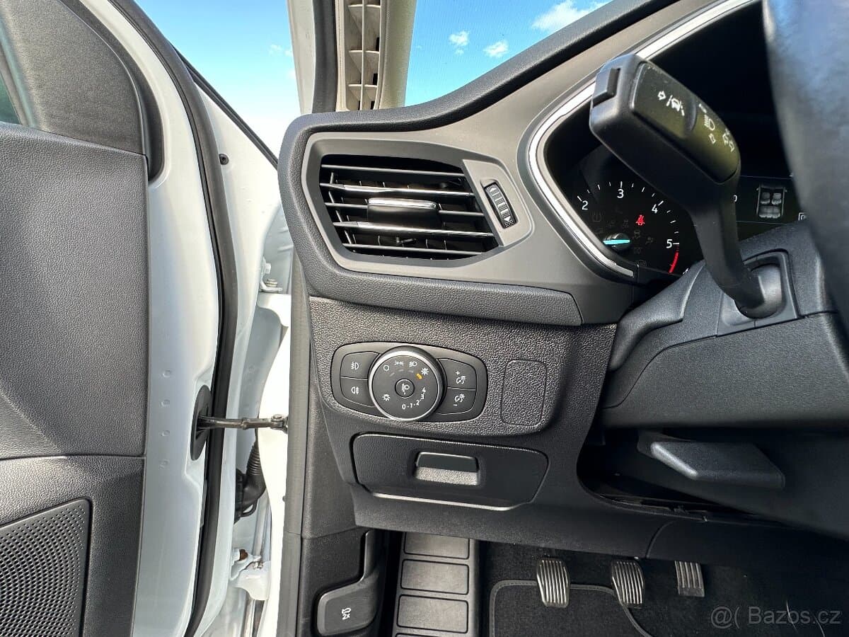 2019 Ford FOCUS - 6