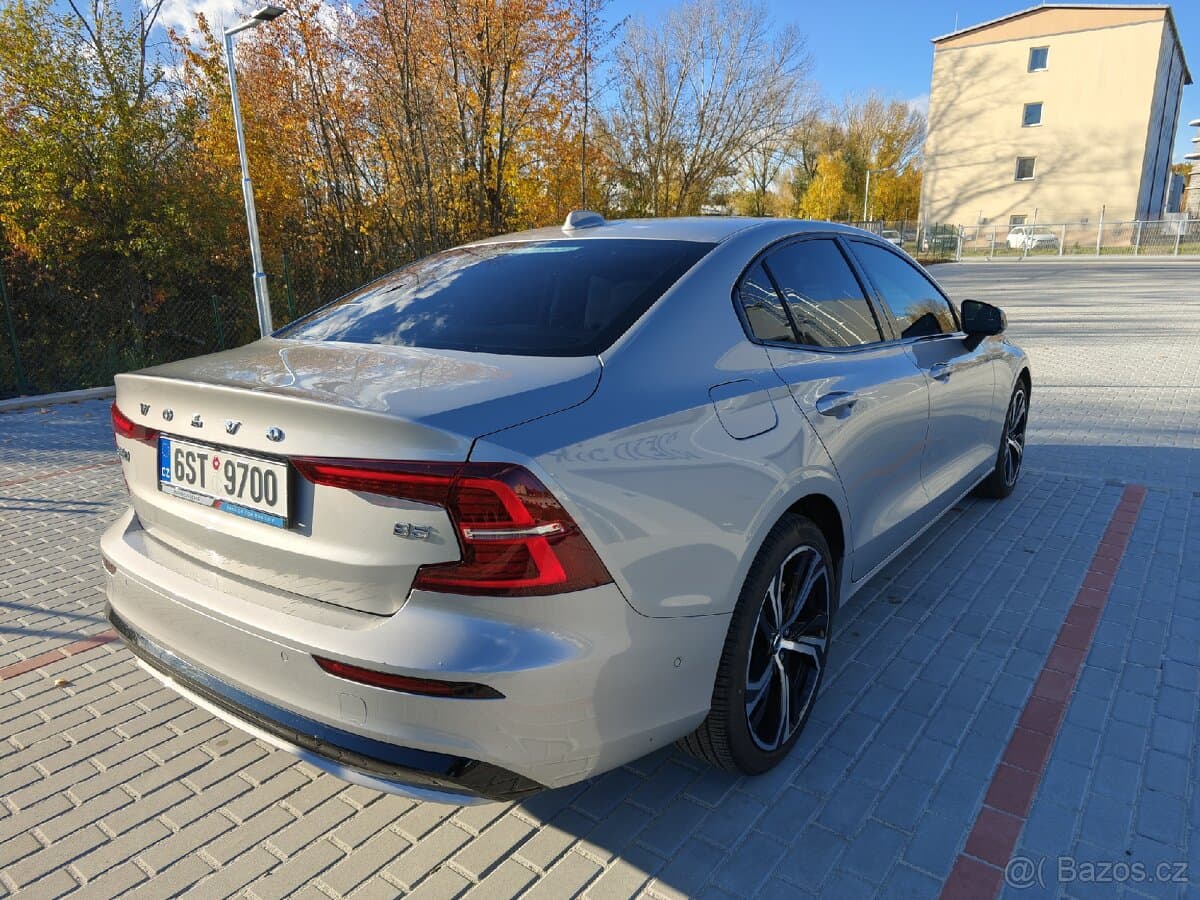 2024 Volvo S60 - 6