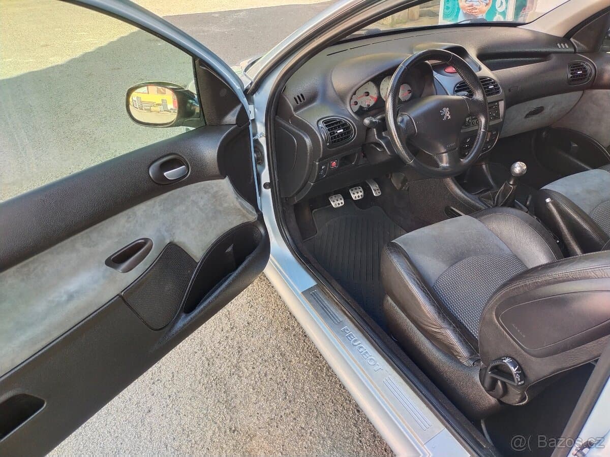 2002 Peugeot 206 - 6