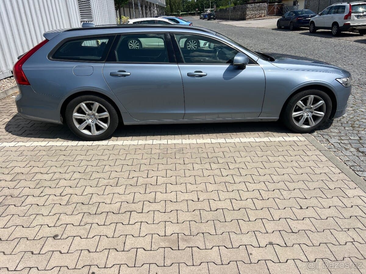 2017 Volvo V90 - 6