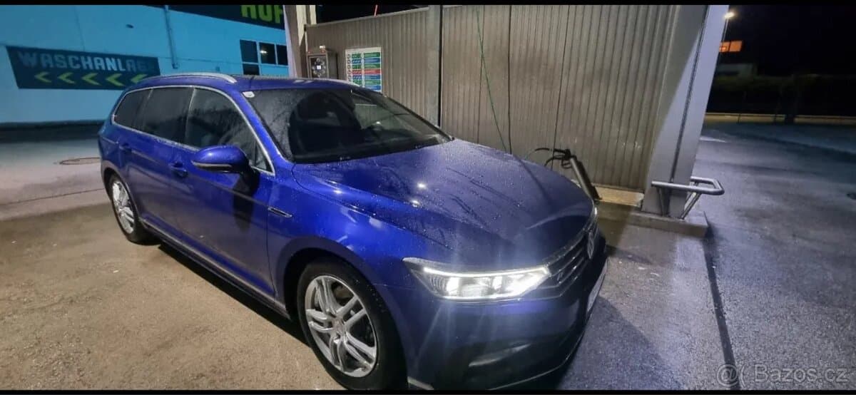 2019 Volkswagen PASSAT - 6