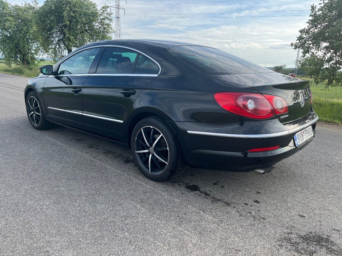 2010 Volkswagen PASSAT CC - 6