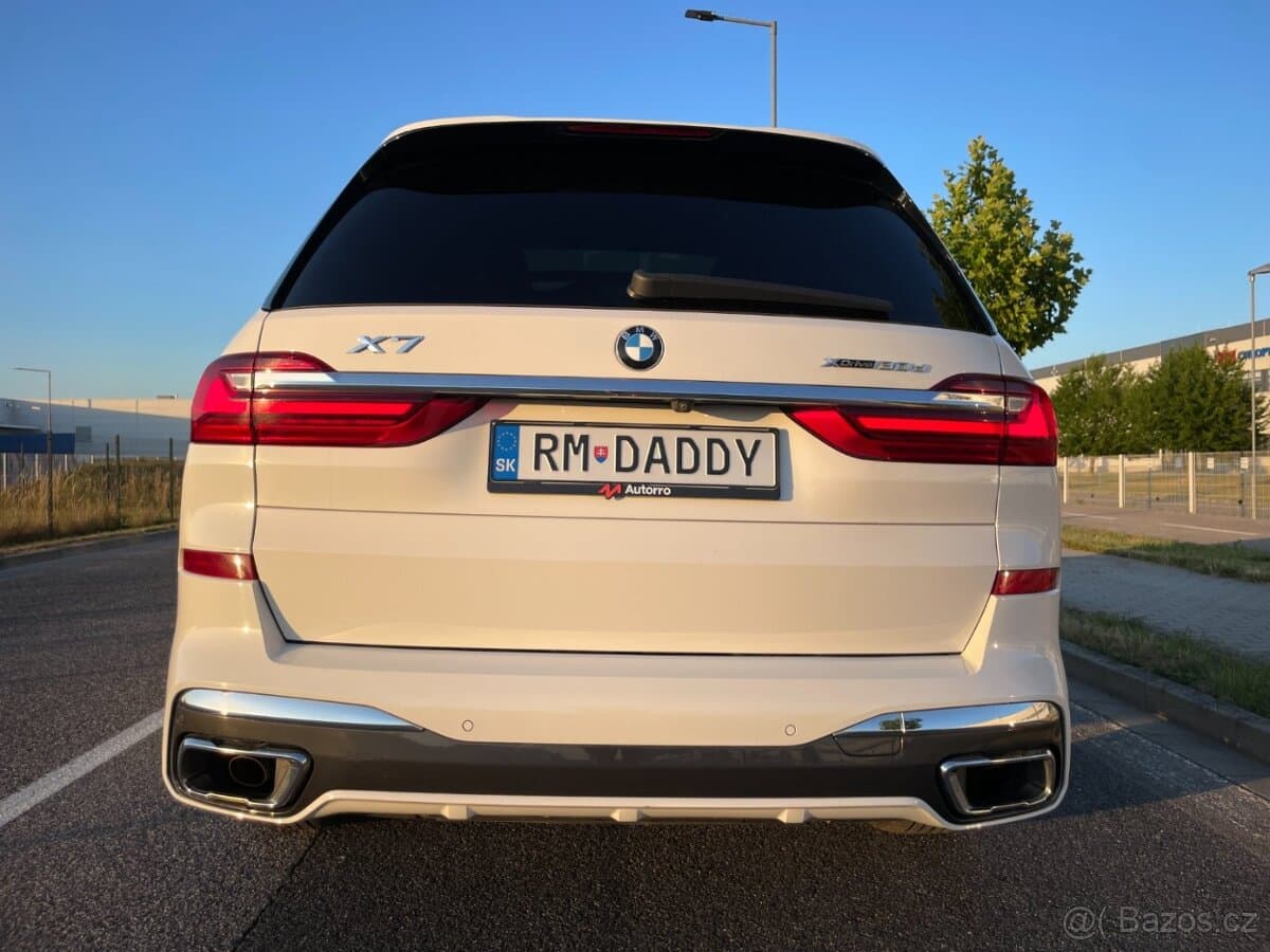 2019 BMW X7 - 6