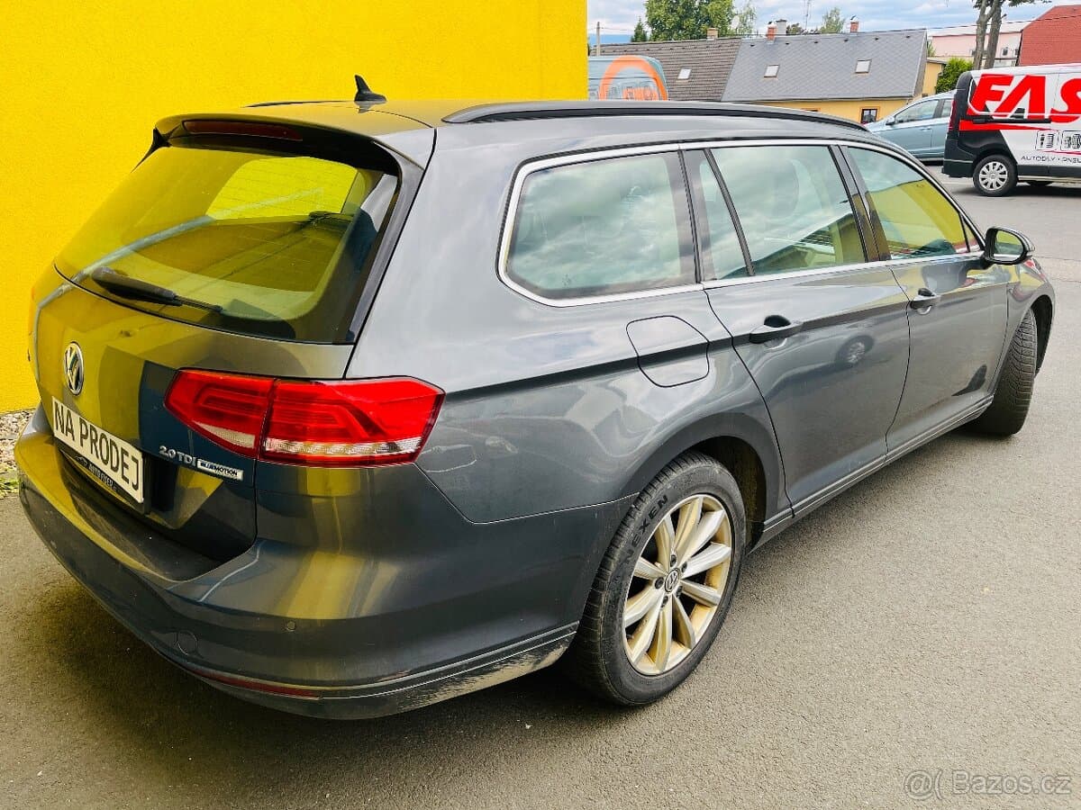 Volkswagen PASSAT - 6
