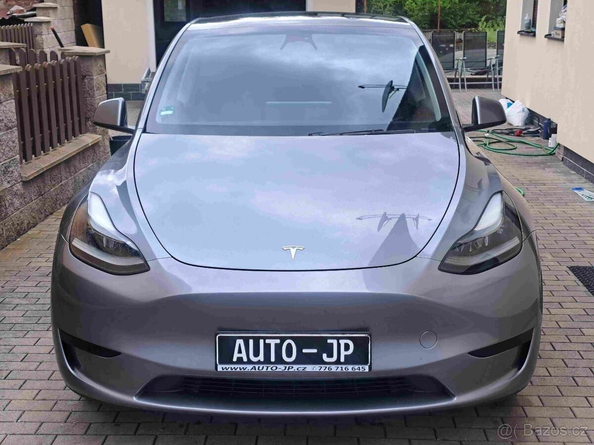 2024 Tesla MODEL Y - 6