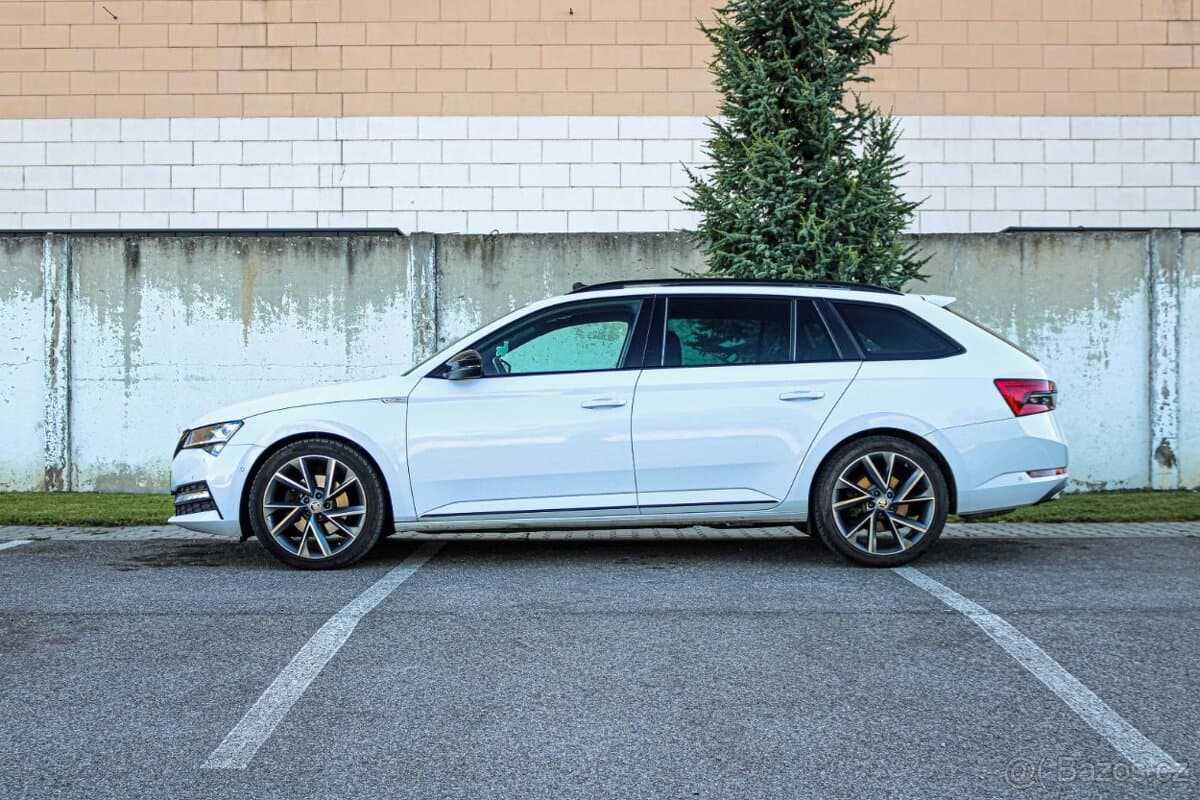 2022 Škoda SUPERB - 6