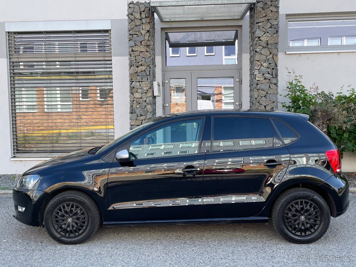 2012 Volkswagen POLO - 6