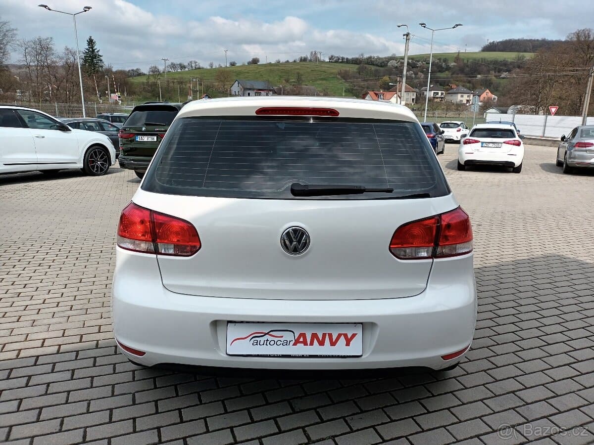 2011 Volkswagen GOLF - 6