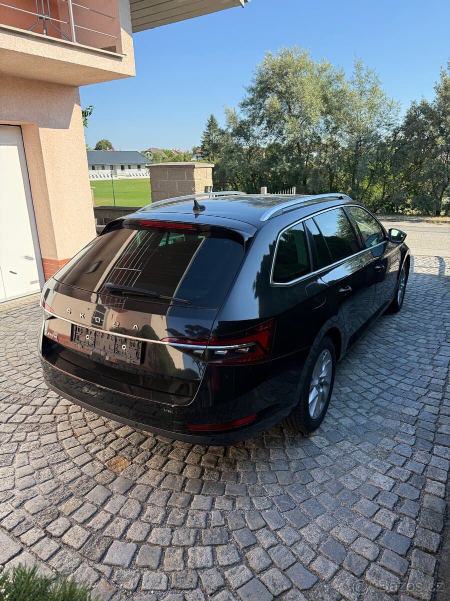 2020 Škoda SUPERB - 6
