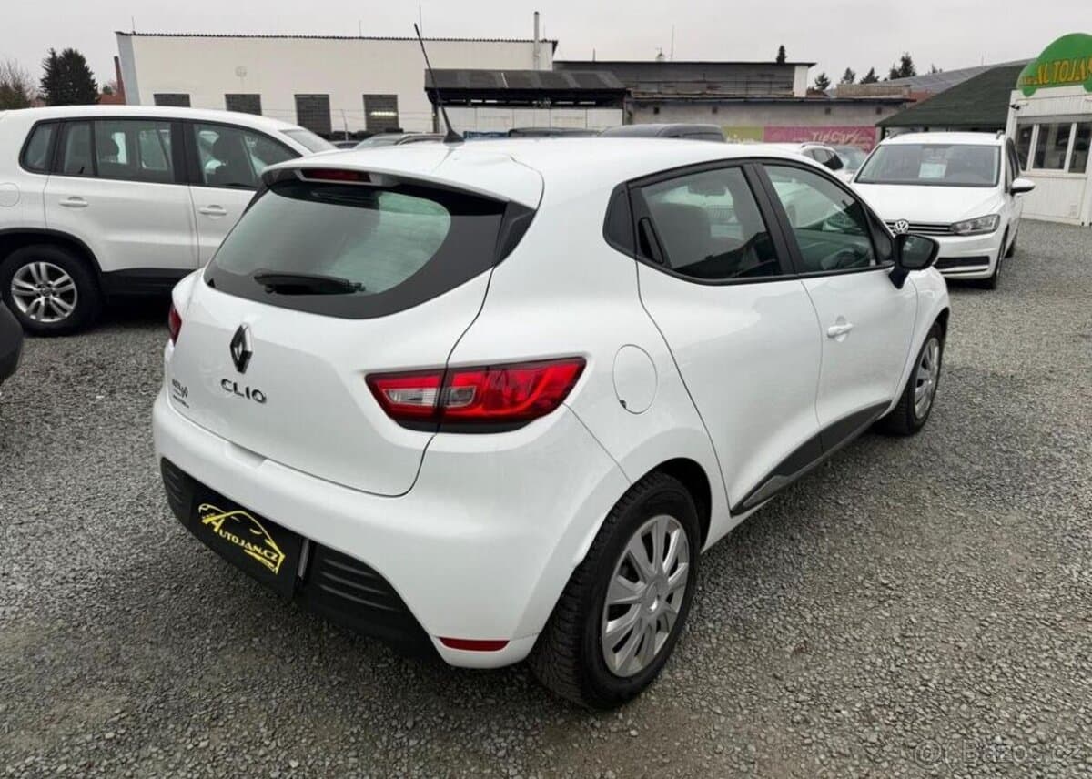 2020 Renault CLIO - 6