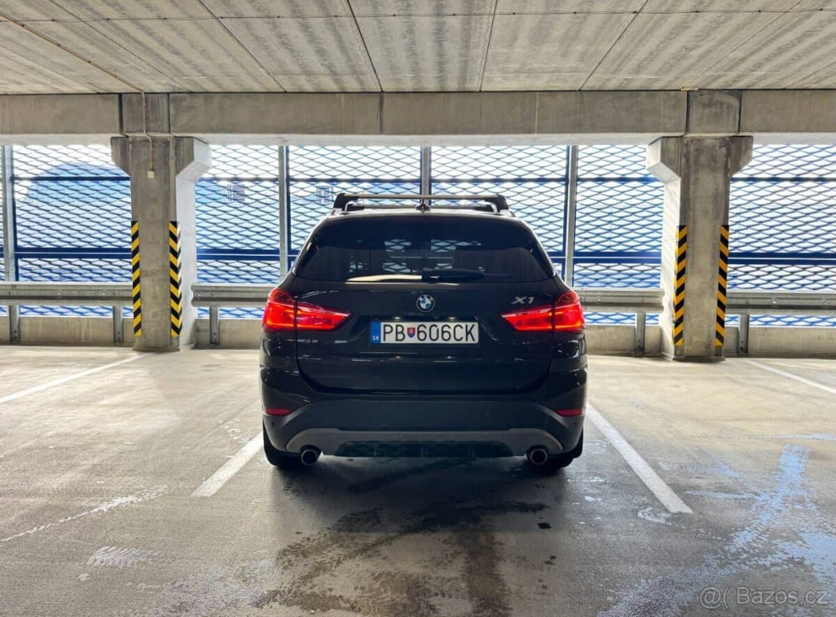 2015 BMW X1 - 6