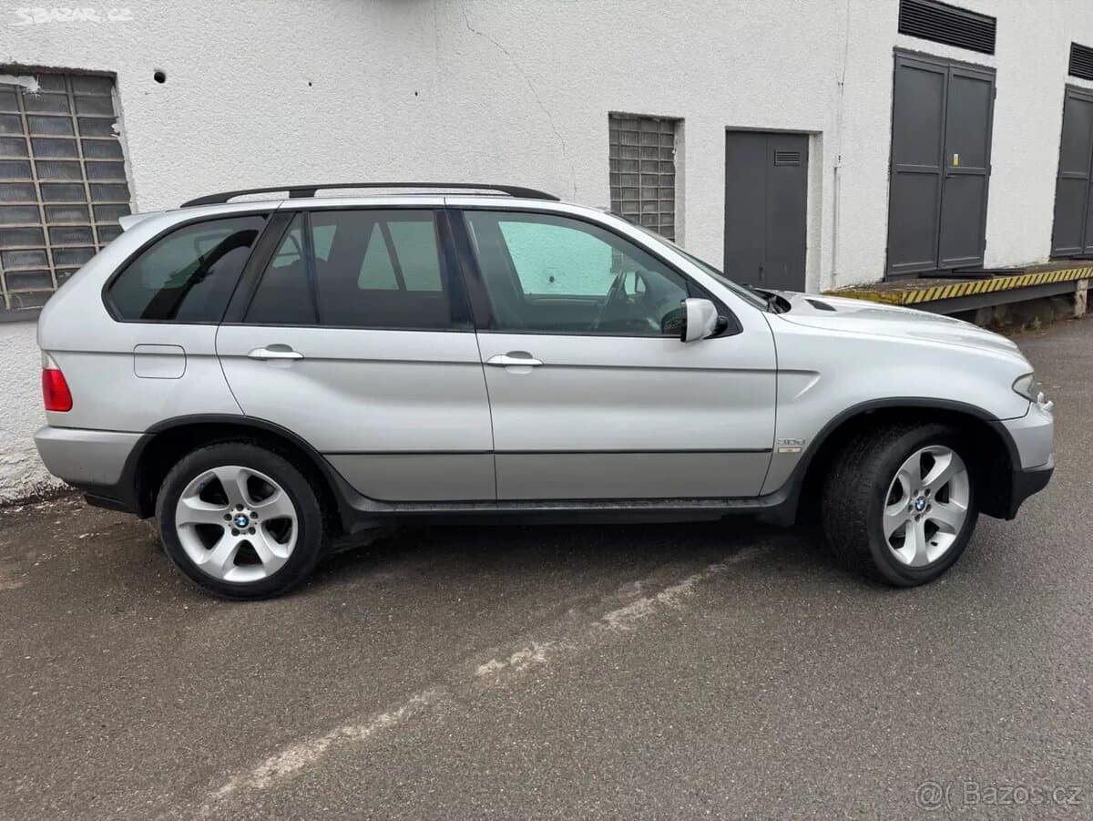 2005 BMW X5 - 6