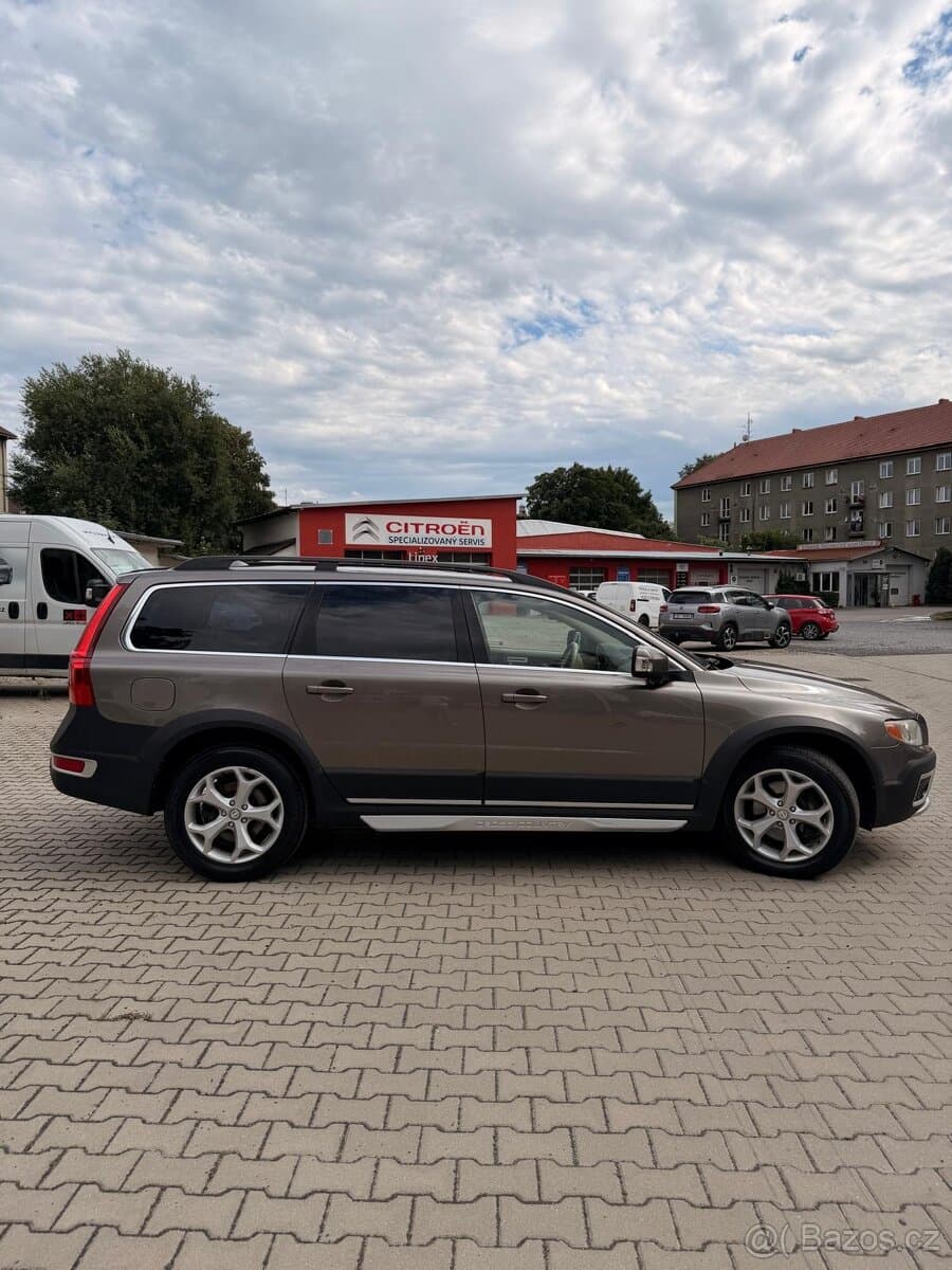 2009 Volvo XC70 - 6