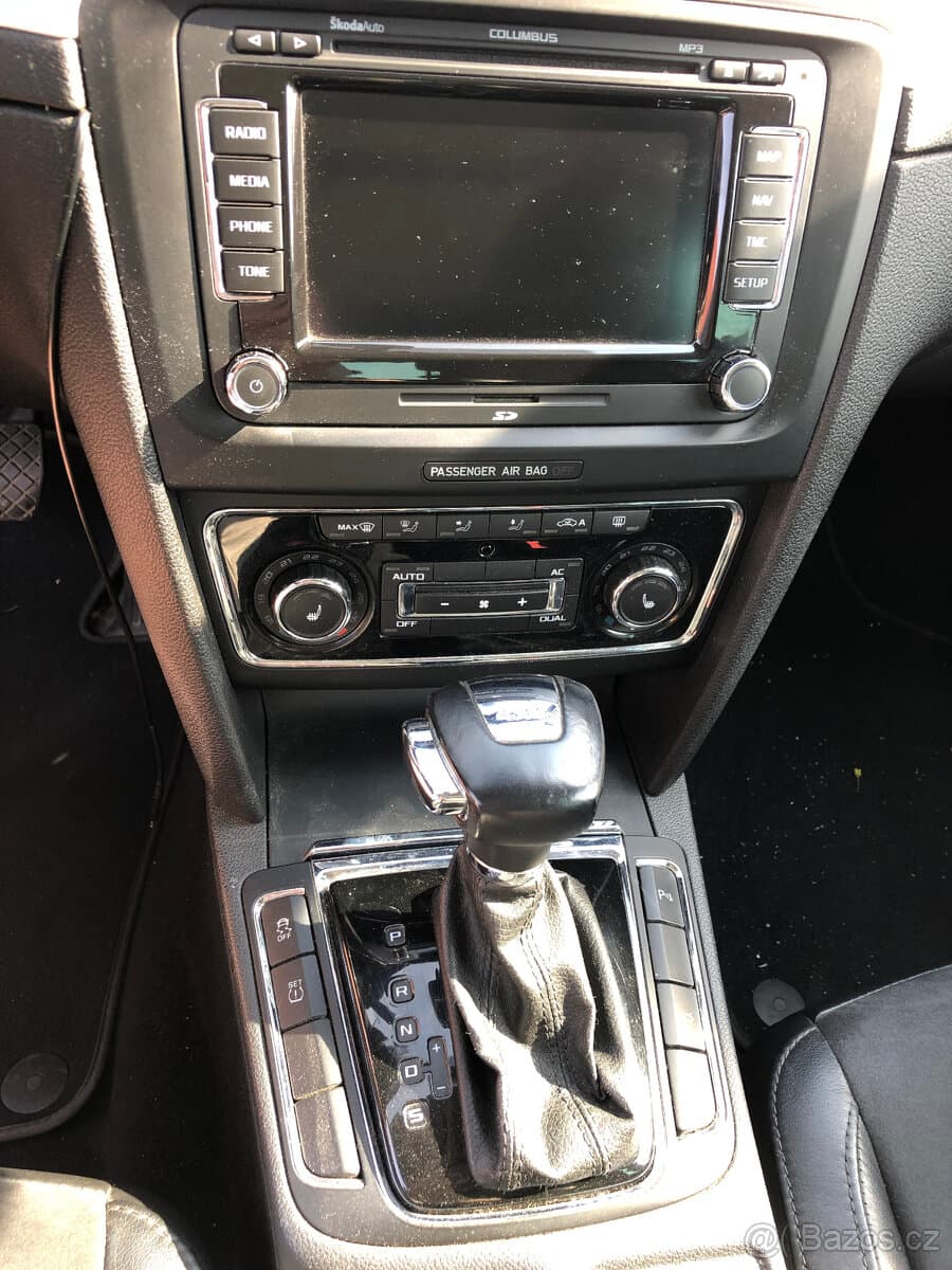 2011 Škoda SUPERB - 6