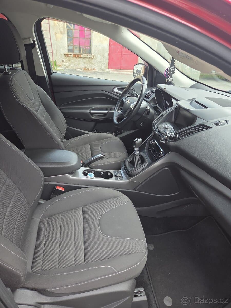 2017 Ford KUGA - 6