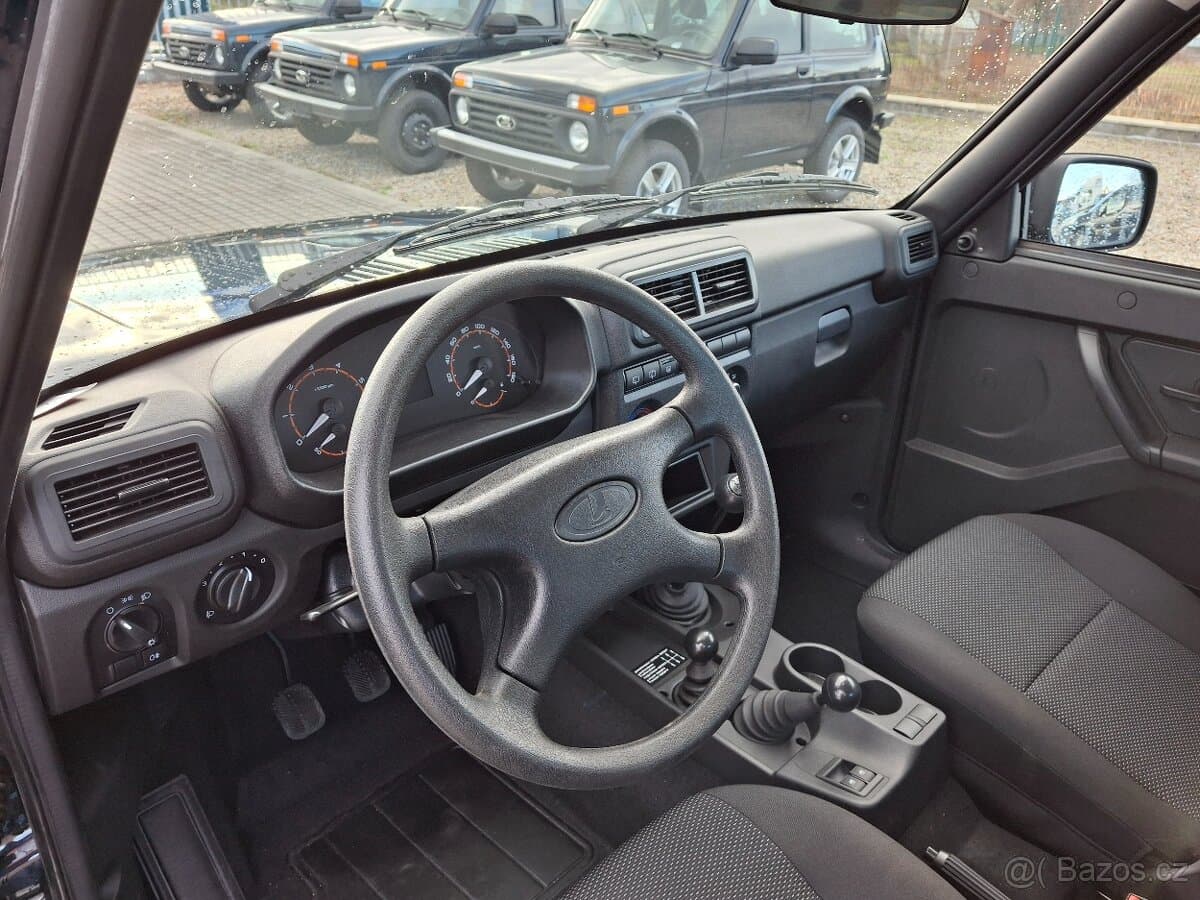 2025 Lada NIVA - 6