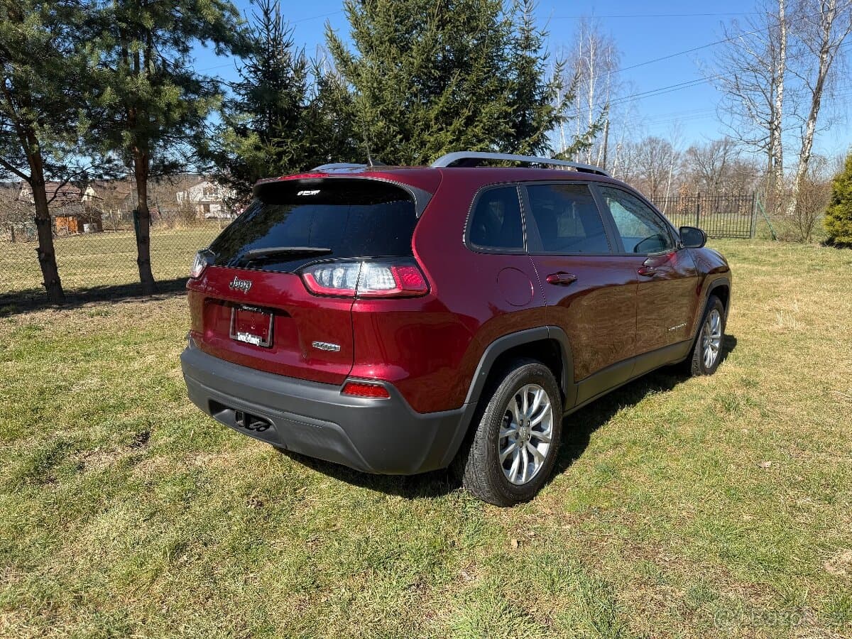 2021 Jeep CHEROKEE - 6